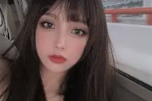 婚前车内激吻出轨玩过 14 位男星47 岁玉女至今未婚无人敢娶